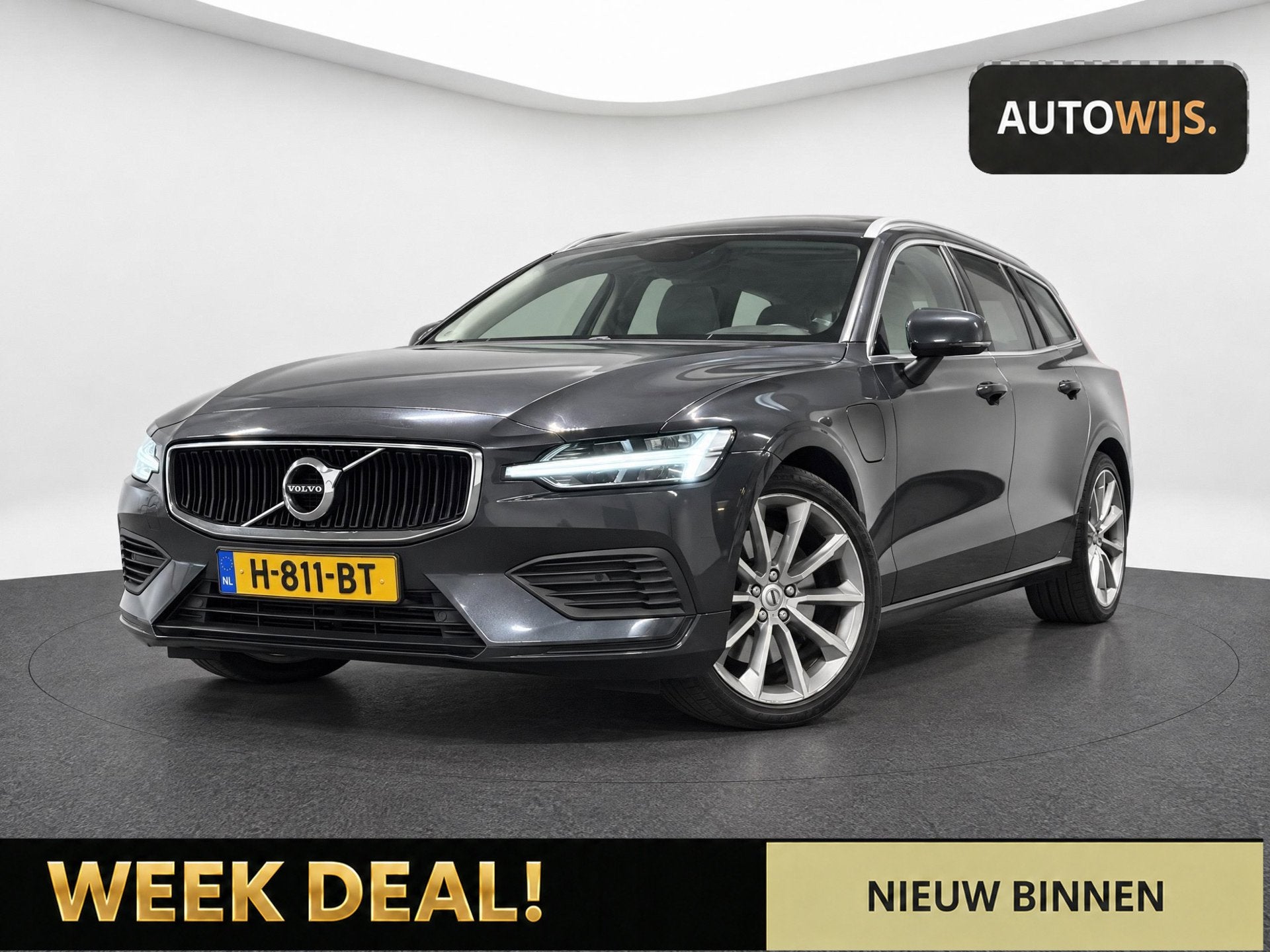 Volvo V60 2.0 T6 Twin Engine AWD Momentum Pro|PANO|CAMERA|ST, Auto's, Automaat, Dealer onderhouden, Gebruikt, 4 cilinders
