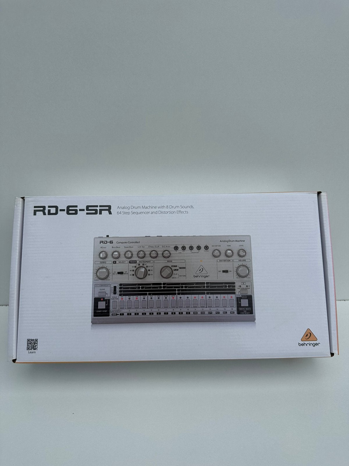 Behringer RD-6-SR analoge drummachine – zilver, Overige merken, Zo goed als nieuw, Met midi-aansluiting, Overige aantallen