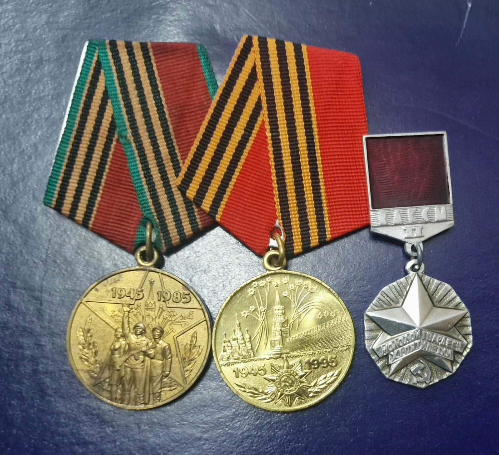 Set van 3 Sovjet herdenkingsmedailles WOII, Ophalen of Verzenden, Overige soorten, Overige gebieden, Lintje, Medaille of Wings