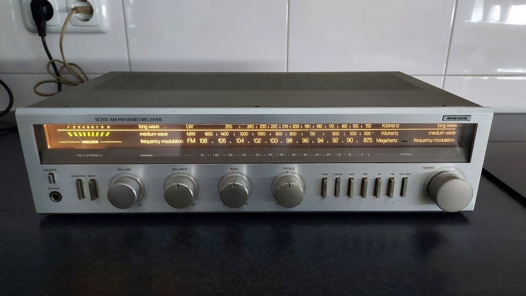Vintage radio Aristona, Ophalen of Verzenden, Gebruikt, Radio