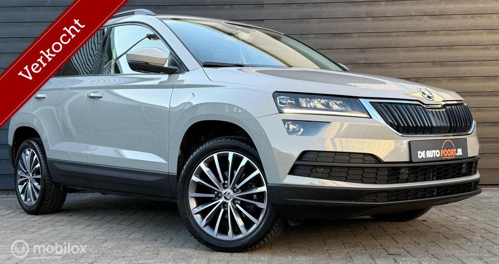 Skoda Karoq 1.5 TSI ACT Style Viritual/ACC/Carplay/Clima/Cam, 4 cilinders, Karoq, Bedrijf, 19 km/l