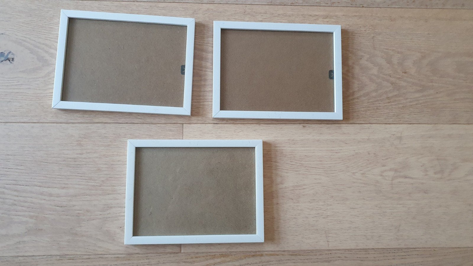 Set van 3 witte fotolijstjes voor foto's tot 13x18 cm, Wit, Hangend, Standaard fotolijst, Ophalen of Verzenden