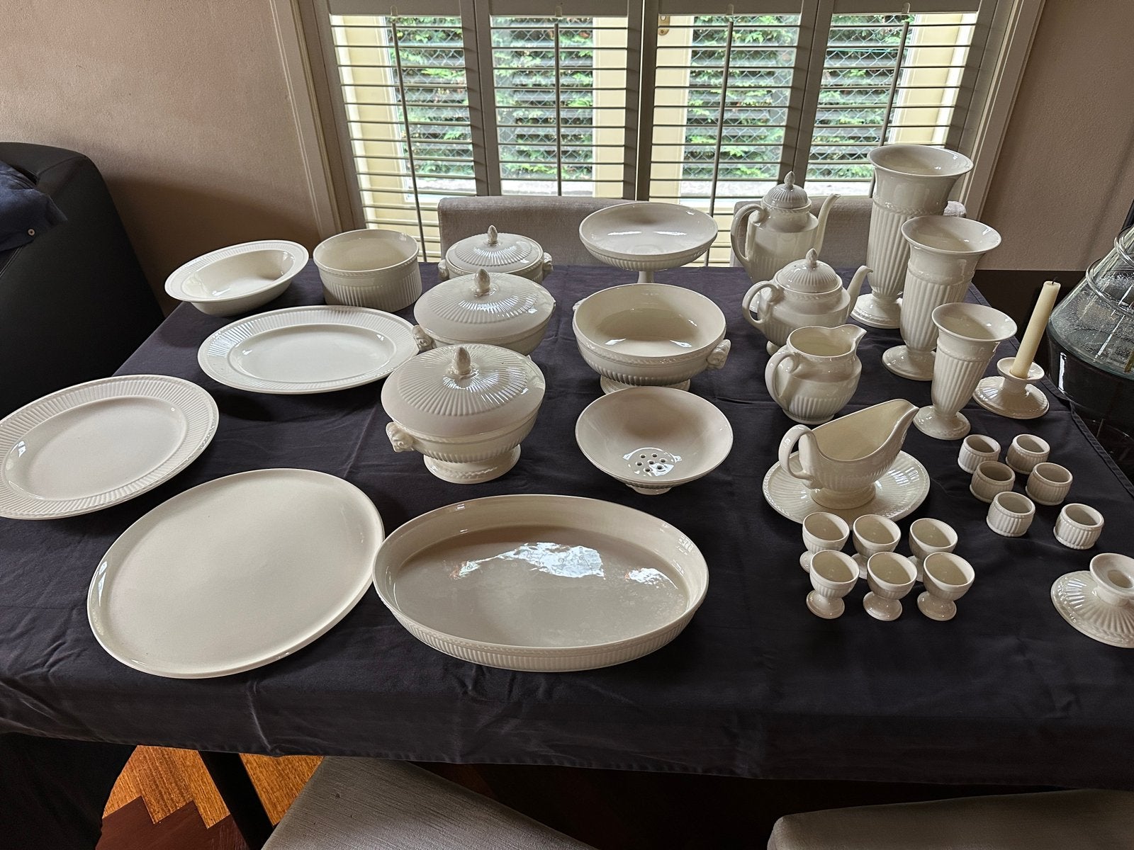 134 delige set Wedgwood EDME 6 persoons, Antiek en Kunst, Antiek | Servies compleet, Ophalen of Verzenden