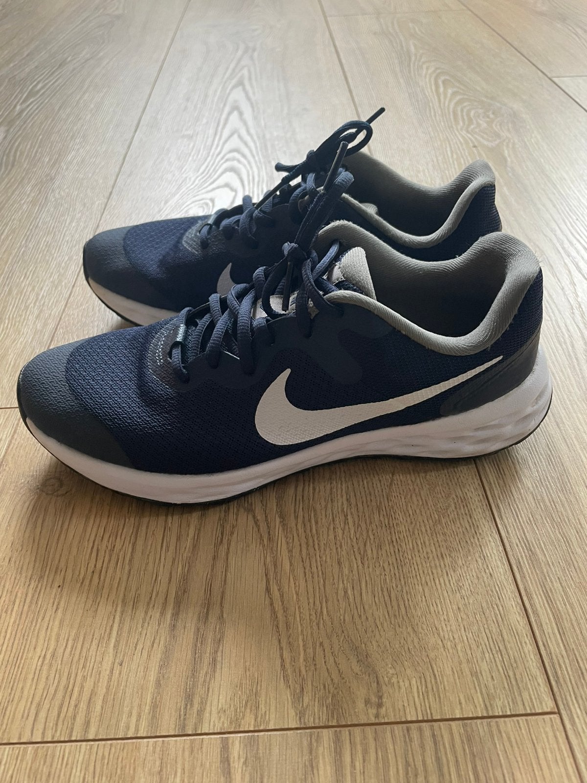 Nike hardloopschoenen, donkerblauw, maat 38,5, Sport en Fitness, Loopsport en Atletiek, Gebruikt, Ophalen of Verzenden, Hardlopen