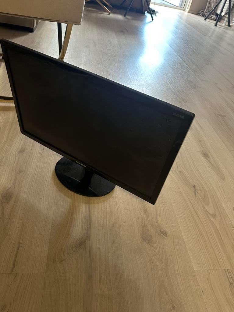 Beeldscherm samsung, Computers en Software, Monitoren, Ophalen, Zo goed als nieuw, 60 Hz of minder