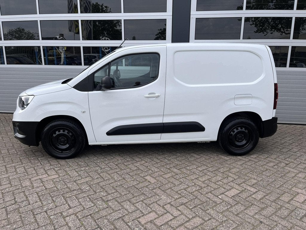 Opel Combo 1.5D L1H1 Edition AUTOMAAT, Auto's, Bestelauto's, Gebruikt, Euro 6, 4 cilinders, Wit