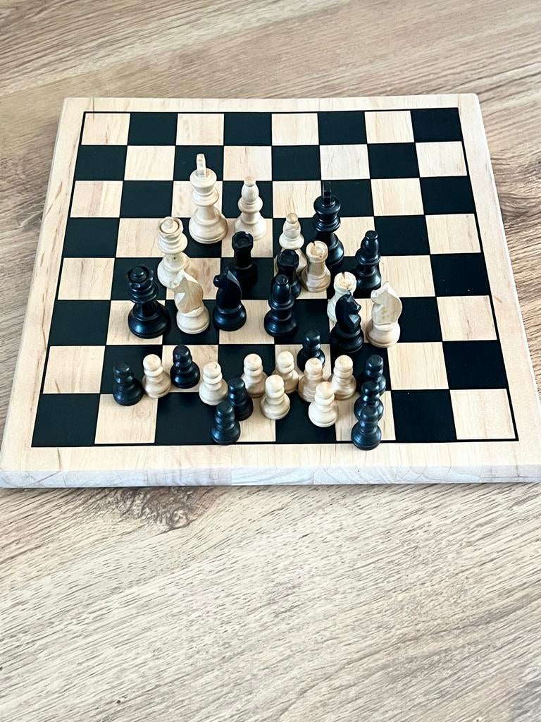 Vintage Chess Staunton  - Compleet Koninghoogte 56 mm, Hobby en Vrije tijd, Een of twee spelers, Ophalen of Verzenden, Zo goed als nieuw