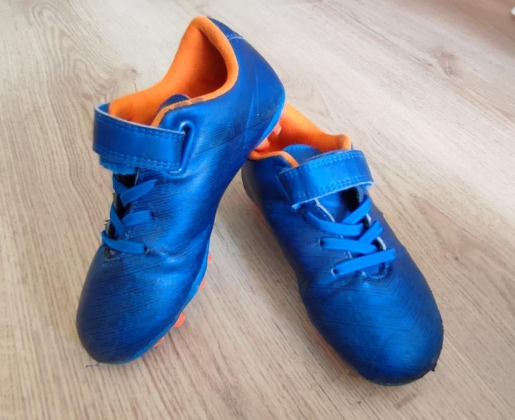 Dutch voetbalschoenen maat 30, Maat XS of kleiner, Ophalen, Zo goed als nieuw, Schoenen