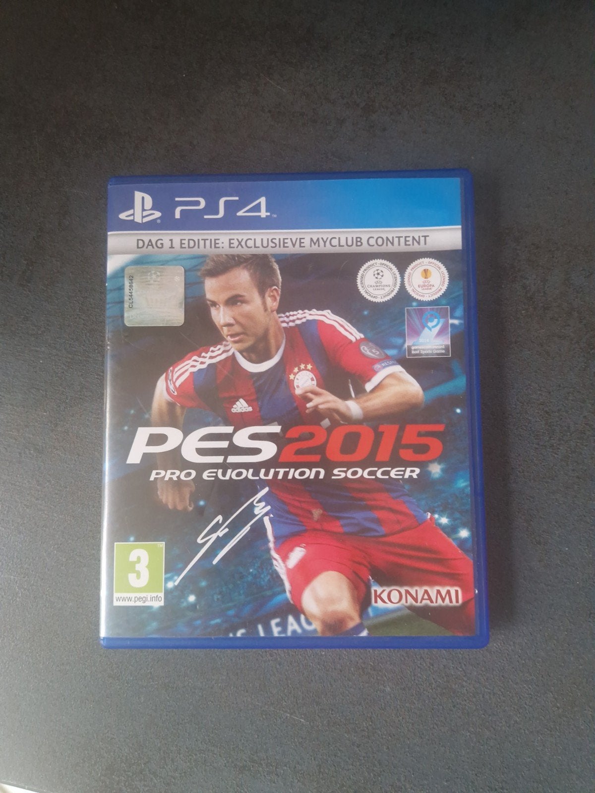 PES 2015 Pro Evolution Soccer PS4, 1 speler, Ophalen of Verzenden, Zo goed als nieuw, Eén computer
