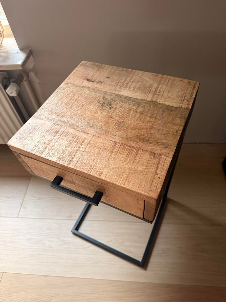 Sidetable met lade - Zo goed als nieuw, Minder dan 50 cm, Ophalen of Verzenden, Zo goed als nieuw, Overige houtsoorten