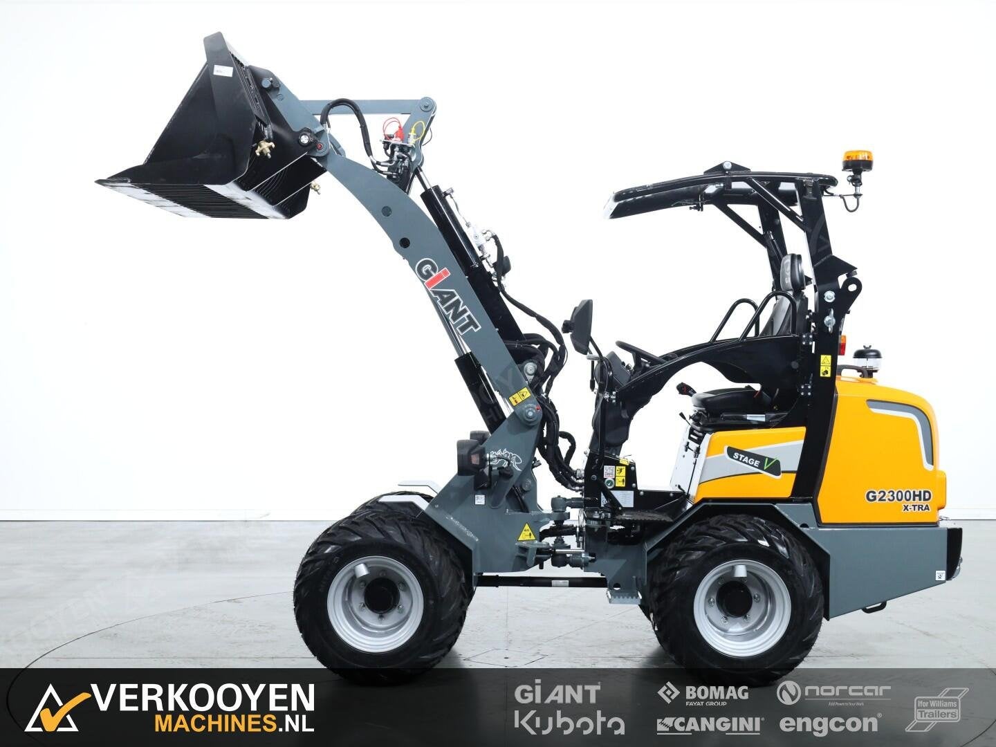 2026 Giant G2300 X-tra HD VV1500, Wiellader of Shovel
