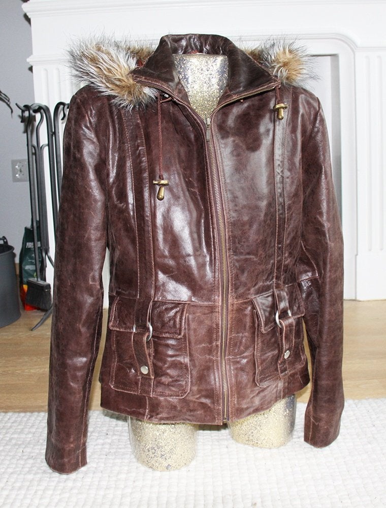 Warme Leren Jas met Capuchon (M) € 55,-, Kleding | Dames, Maat 38/40 (M), Bruin, Ophalen of Verzenden, Zo goed als nieuw