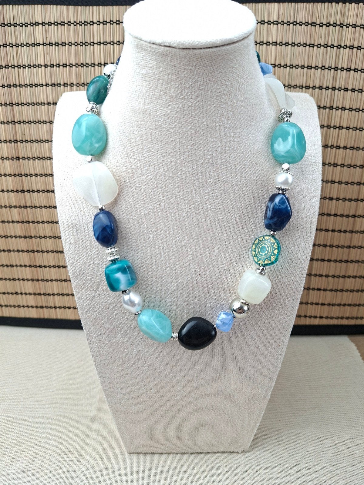 Statement ketting blauw met zilver, Overige materialen, Nieuw, Nvt, Nvt
