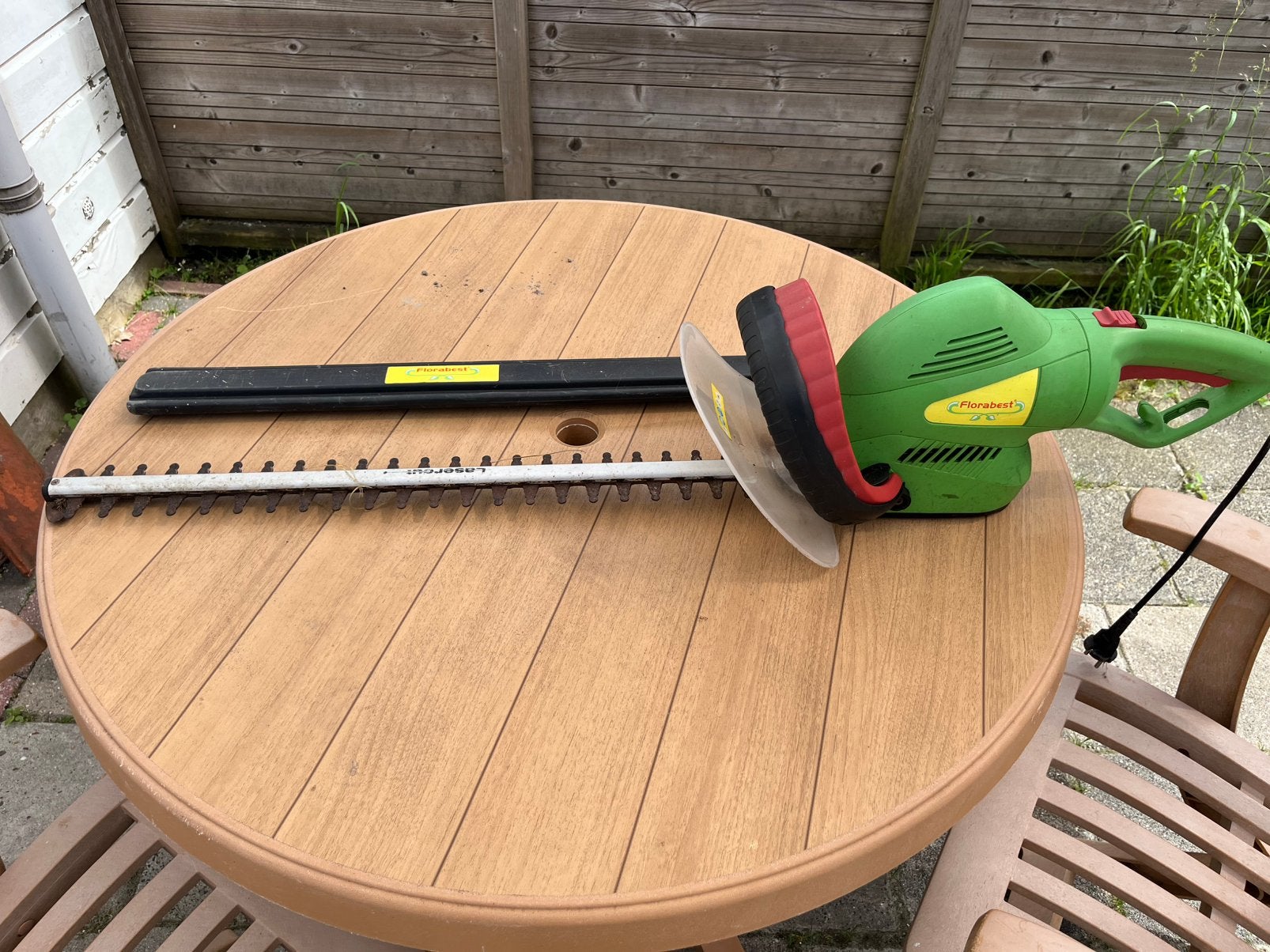 Elektrische heggenschaar, Tuin en Terras, Ophalen, Gebruikt, Elektrisch