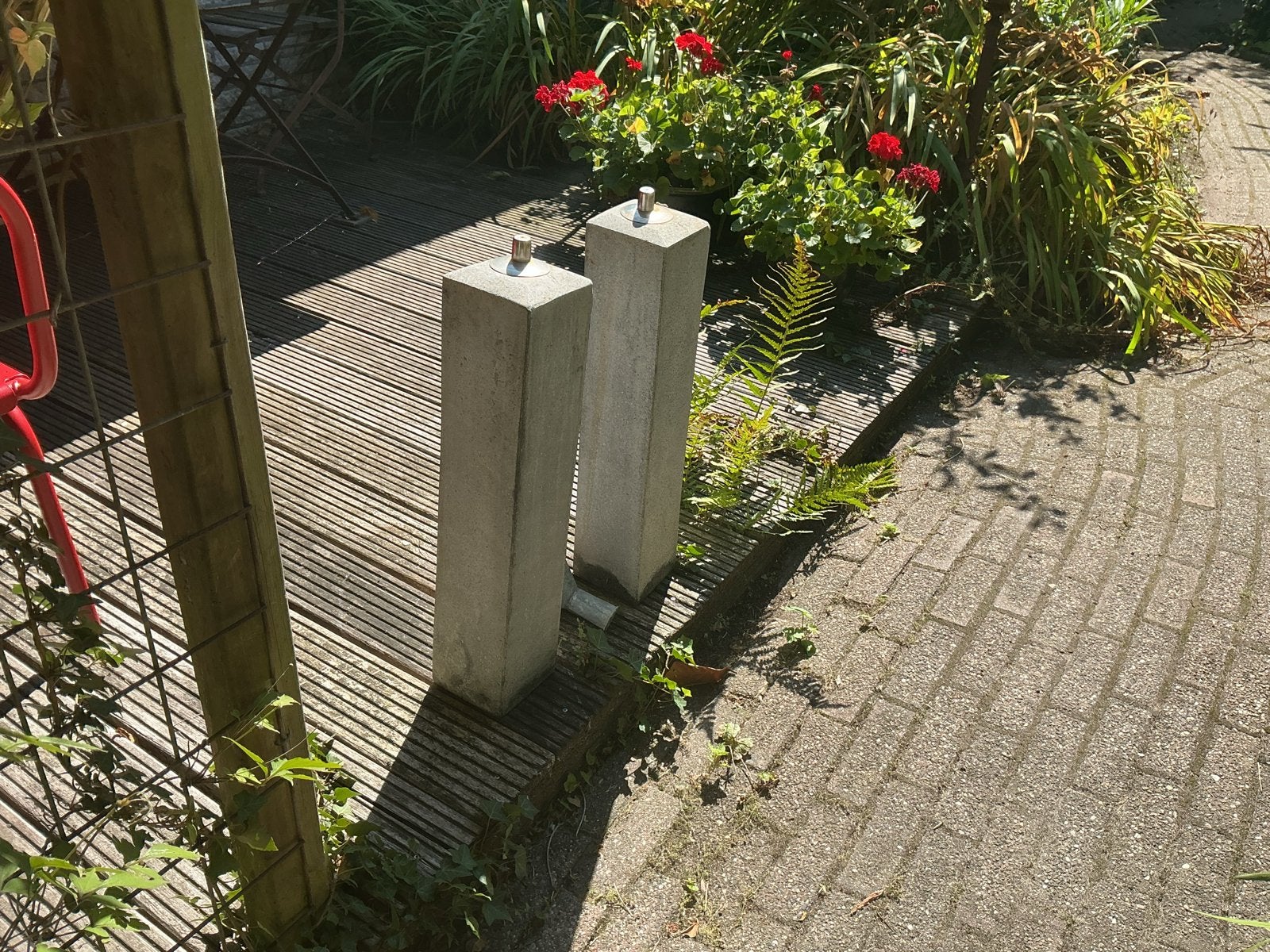 2 betonnen tuinfakkels - geen kunststof, Ophalen of Verzenden, Gebruikt