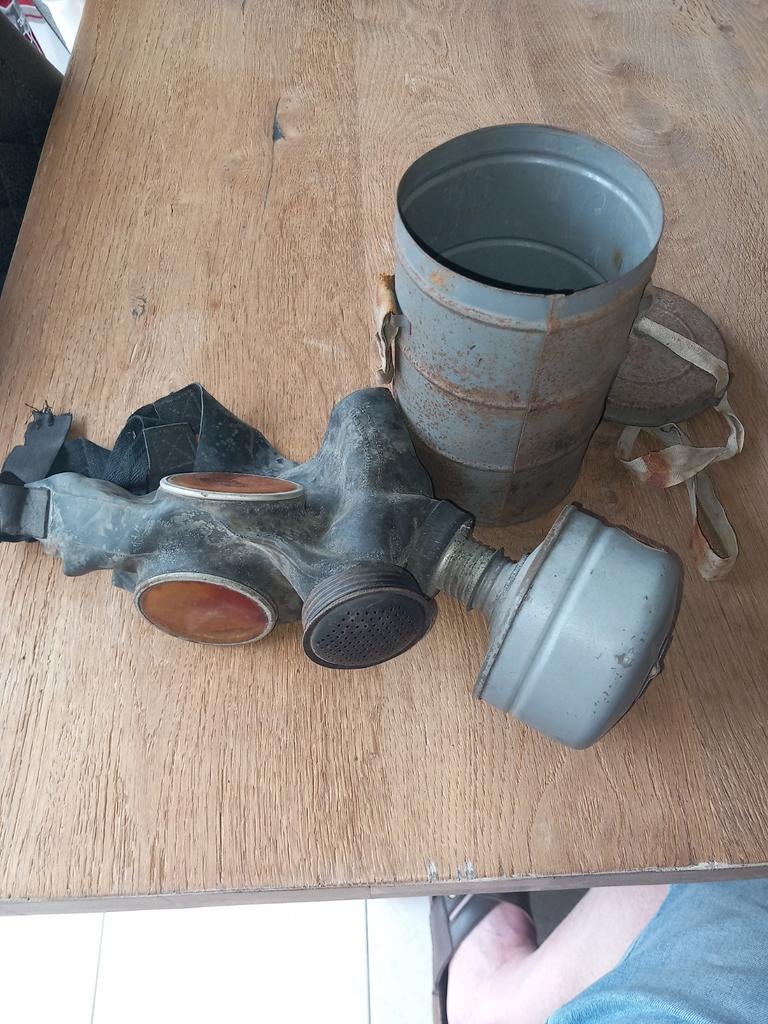 === Zeldzaam Belgisch Gasmasker WO2 === origineel, Verzamelen, Militaria | Tweede Wereldoorlog, Ophalen of Verzenden, Landmacht