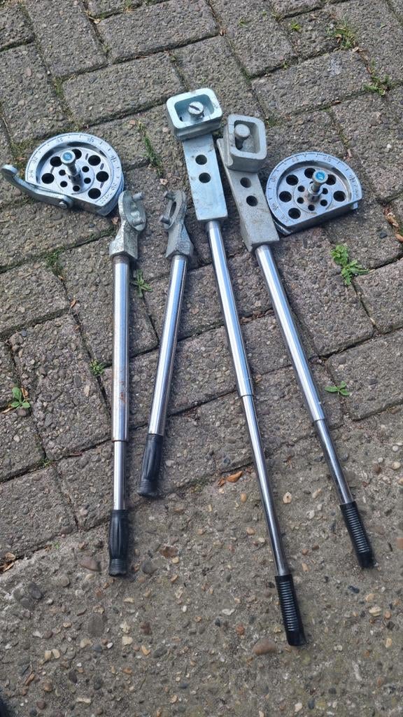 Set van 4 pijpenbuigers voor diverse klussen, Ophalen of Verzenden, Gebruikt