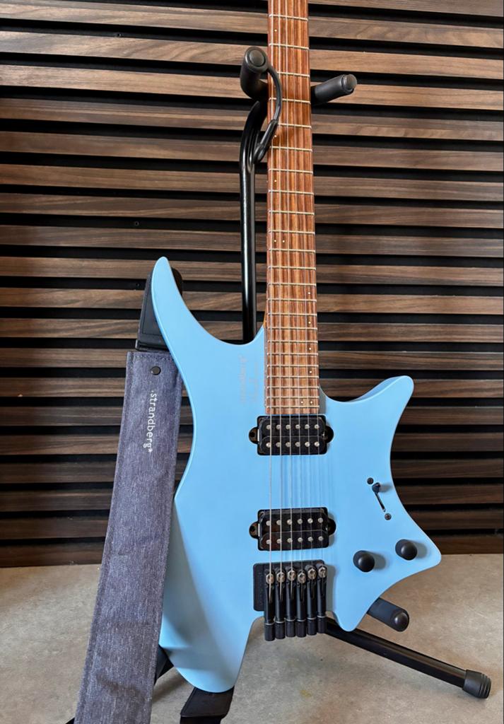 Strandberg Boden Essential, Muziek en Instrumenten, Snaarinstrumenten | Gitaren | Elektrisch, Ophalen, Zo goed als nieuw, Solid body