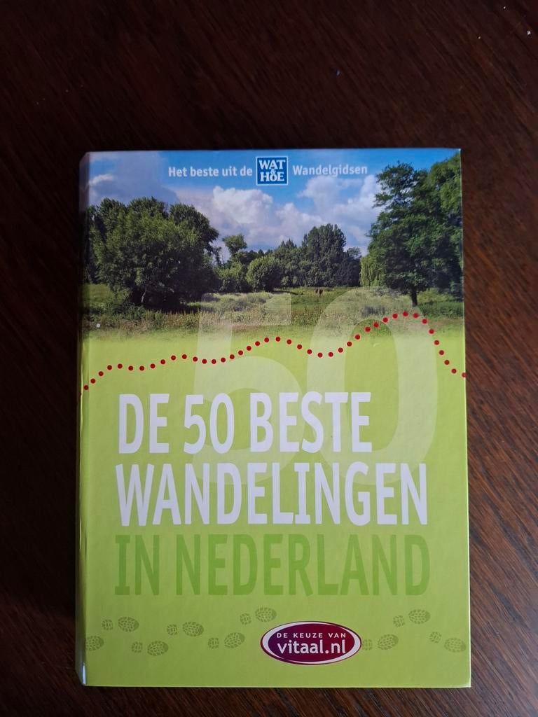 De 50 beste wandelingen in Nederland, Boeken, Overige merken, Fiets- of Wandelgids, Zo goed als nieuw, Benelux