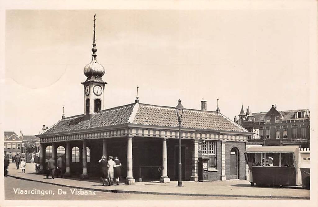 Vlaardingen De Visbank 1943, Verzamelen, Ophalen of Verzenden, 1940 tot 1960, Gelopen, Zuid-Holland