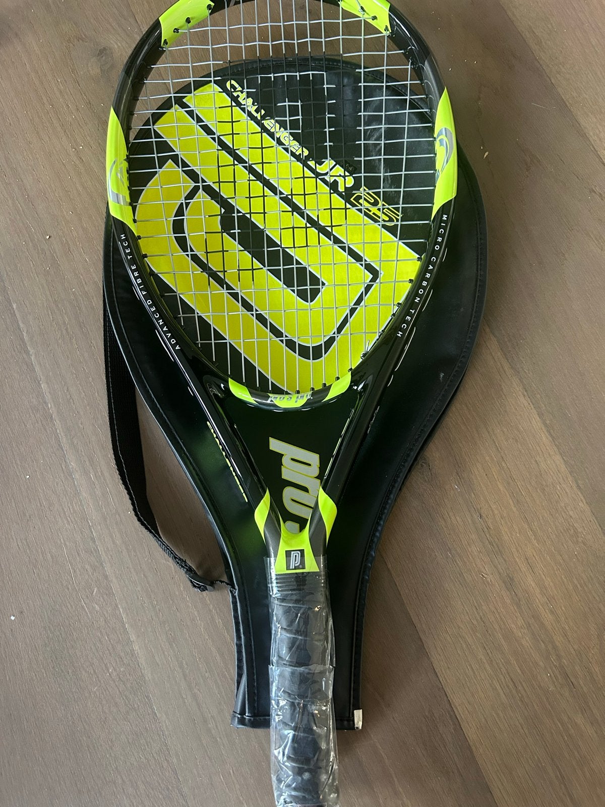 Superlicht 25" jeugdracket carbon/graphite incl. hoes, Verzenden, Gebruikt, Racket, Prince