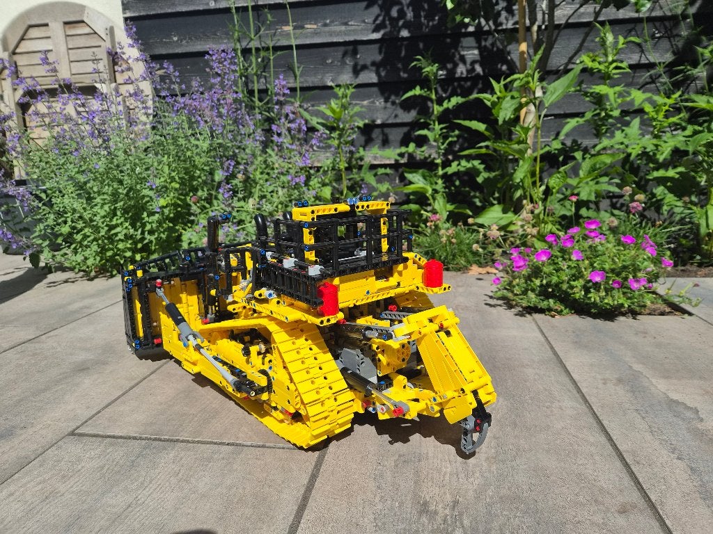 Lego Technic D11 Dozer, Ophalen, Zo goed als nieuw, Groter dan 1:32