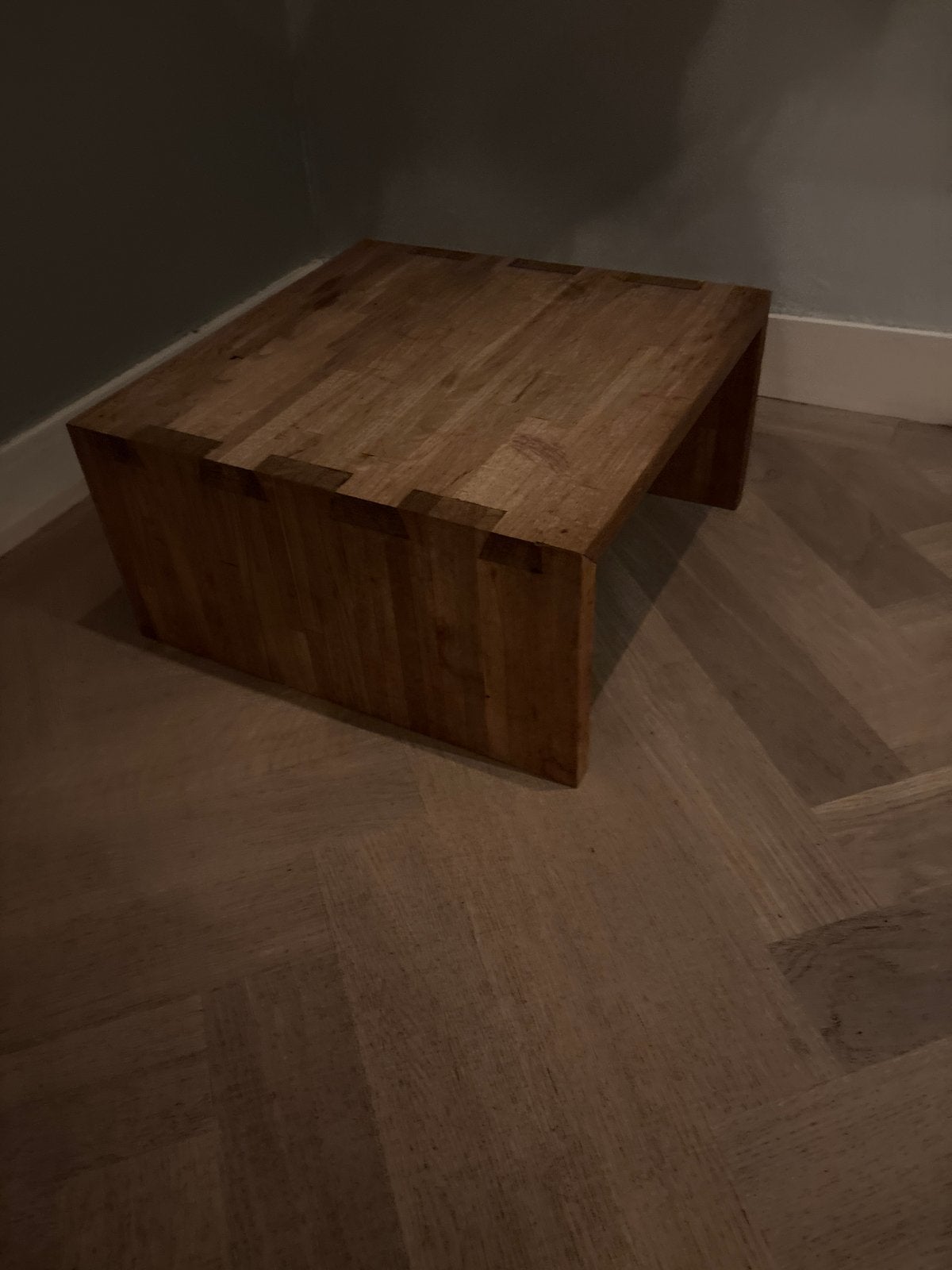 Massief houten bijzettafel - vierkant, Ophalen, Minder dan 45 cm, Minder dan 55 cm, Gebruikt