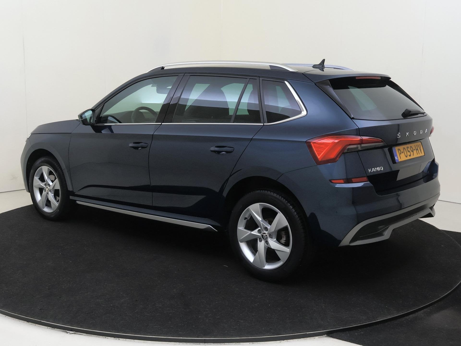 Skoda Kamiq 1.0 TSI Business Edition | Apple Carplay/Android, Gebruikt, Euro 6, Blauw, Automatische klimaatregeling