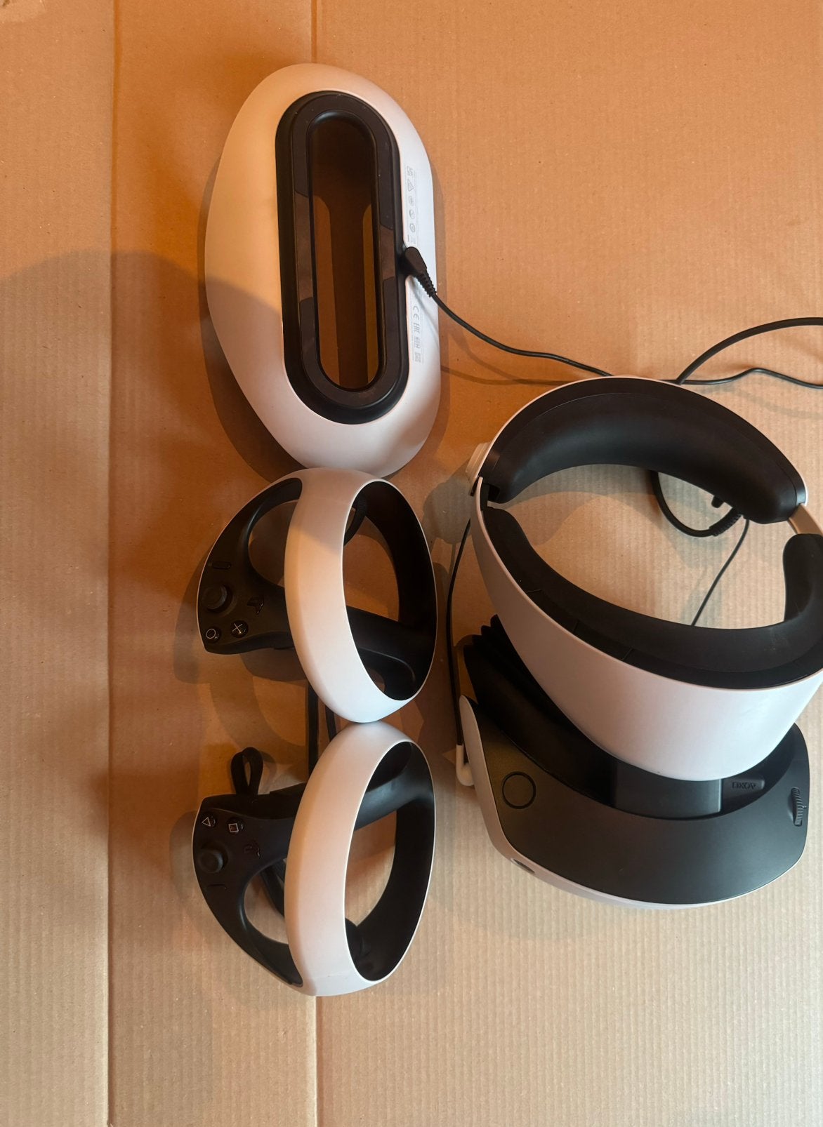 Playstation VR2 zgan met laadstation, Spelcomputers en Games, Virtual Reality, Ophalen of Verzenden, Zo goed als nieuw, Sony PlayStation