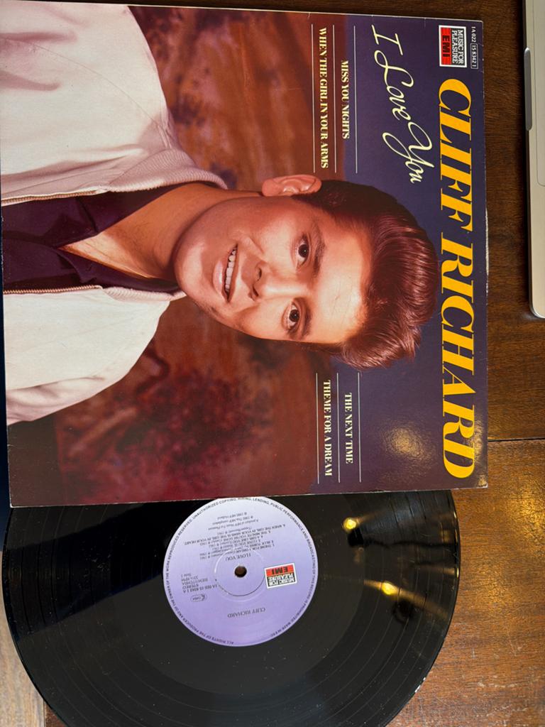 Cliff Richard - I Love You (Vinyl LP), Ophalen of Verzenden, 1980 - 1989, Zo goed als nieuw, 12 inch