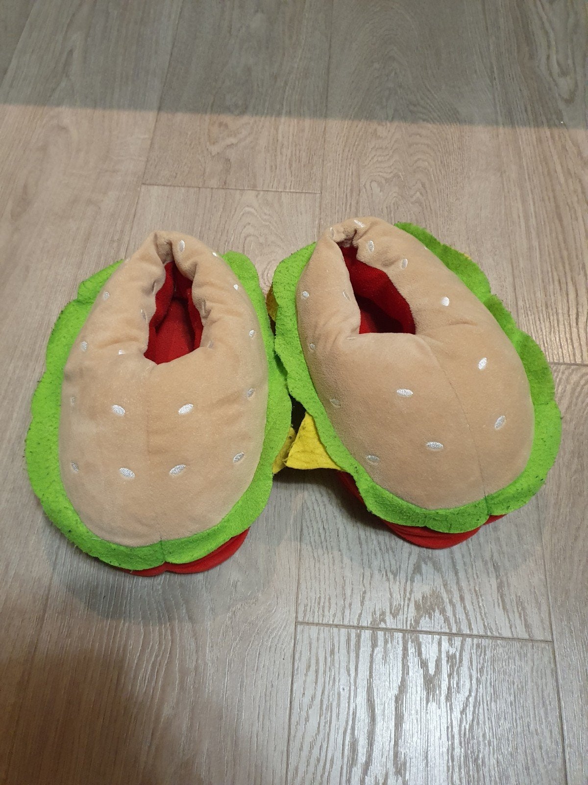 Grappige Hamburger Pantoffels - Maat 40, Ophalen of Verzenden, Gedragen, Pantoffels of Sloffen