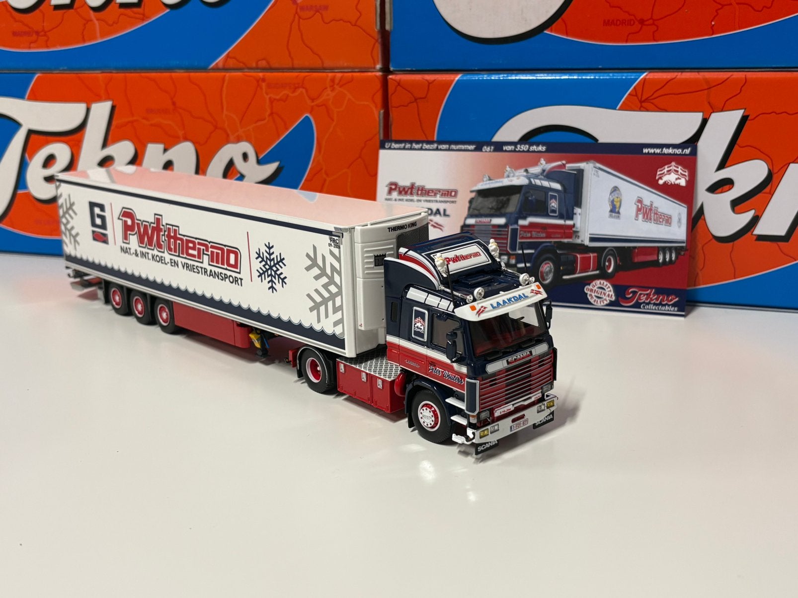 Tekno Peter Wouters, Hobby en Vrije tijd, Modelauto's | 1:50, Ophalen of Verzenden, Zo goed als nieuw, Bus of Vrachtwagen, Tekno