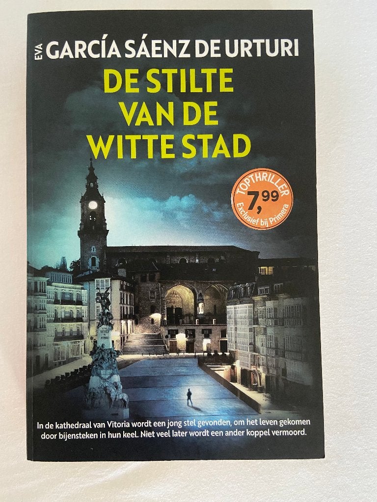 Saenz de Urturi - De stilte van de witte stad, Europa overig, Garcia Saenz de Urturi, Ophalen of Verzenden, Zo goed als nieuw