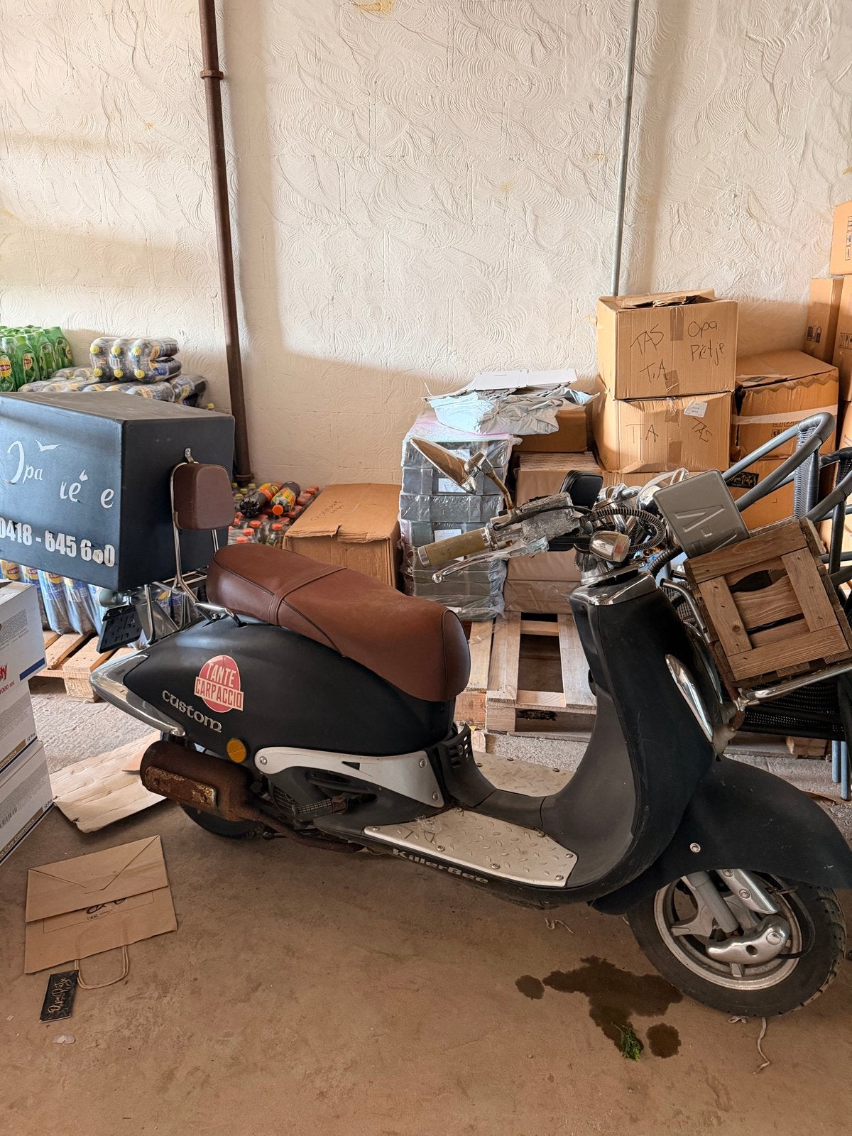 KillerBee Scooter - Zwart met bruin zadel, Ophalen, Gebruikt, Benzine, Overige merken