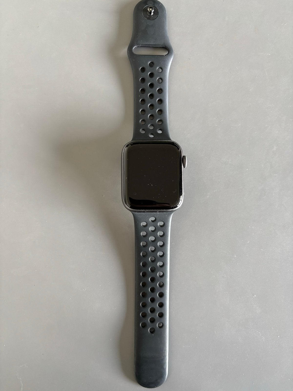 Apple Watch Series 5 - nike editie, IOS, Ophalen of Verzenden, Waterdicht, Grijs