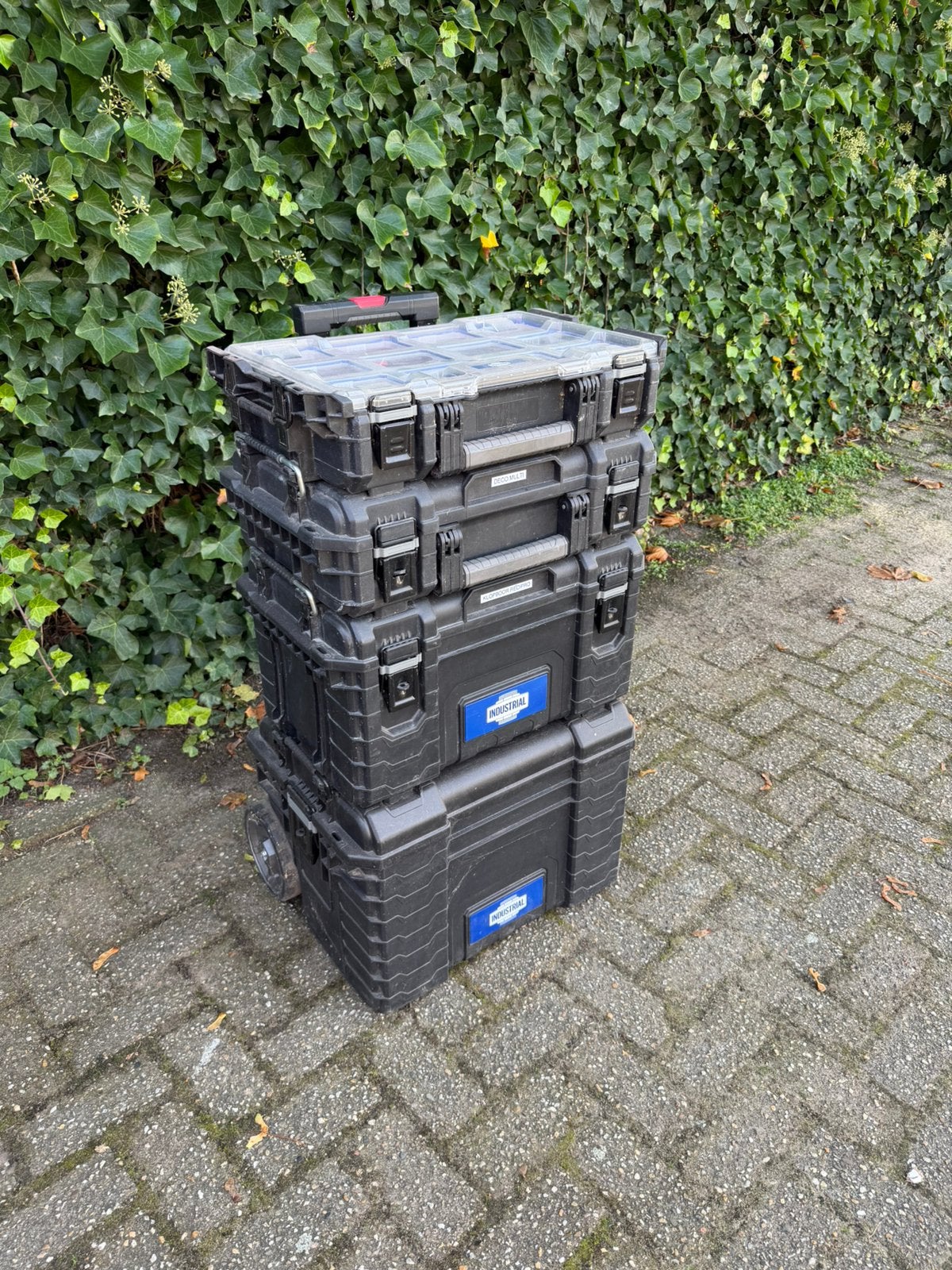 Industrial 4-delige gereedschapskist op wielen, Ophalen, Zo goed als nieuw
