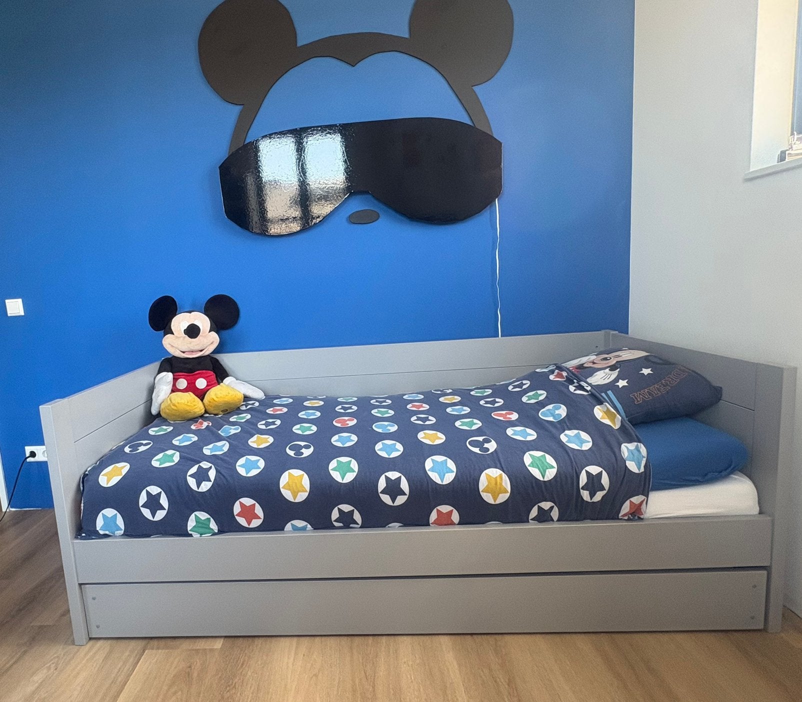 Bedbank Sam Rockwood grijs 90x200 met onderschuifbed, Ophalen, 85 tot 100 cm, Zo goed als nieuw, Matras