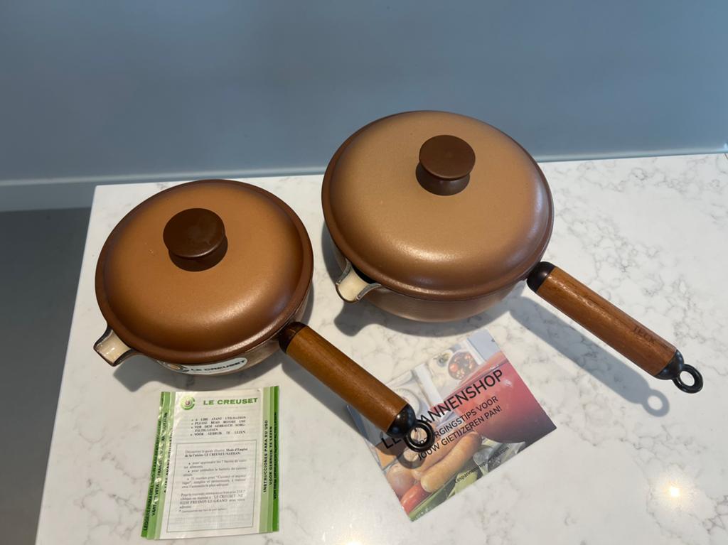 Nieuw 2 x Le Creuset  La Mama kleur Terroir 17 en 20 cm, Huis en Inrichting, Keuken | Potten en Pannen, Kookpan of Snelkookpan