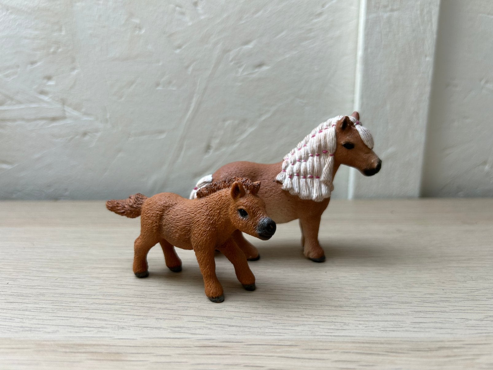 Schleich mini shetlanders, Verzamelen, Ophalen of Verzenden, Zo goed als nieuw, Paard, Beeldje of Figuurtje