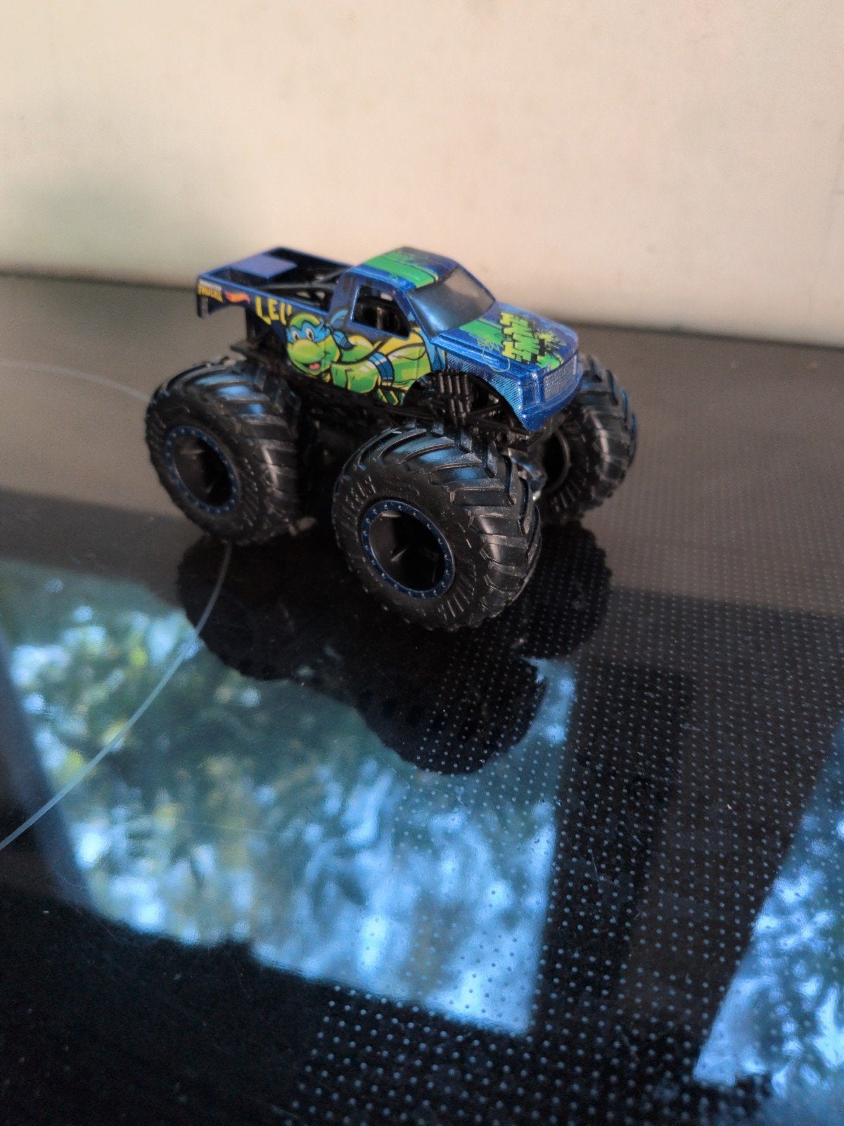 Ninja Turtle monstertruck., Ophalen, Zo goed als nieuw, Overige schalen, Onderdeel