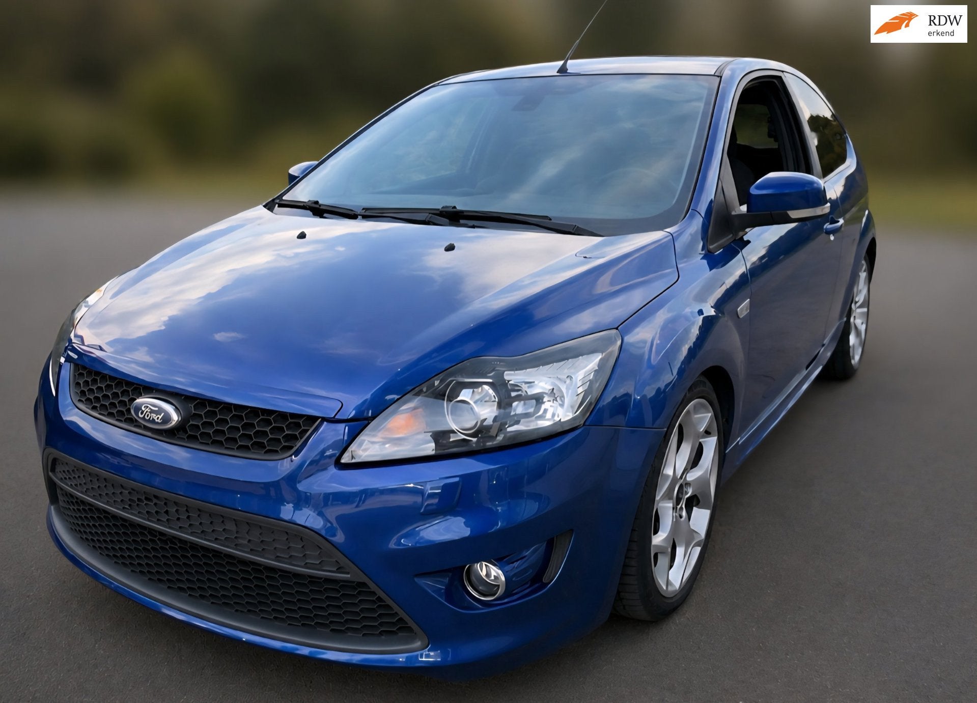 Ford Focus 2.5 ST Xenon Clima Stoelv. 18", Stof, Gebruikt, Blauw, 11 km/l
