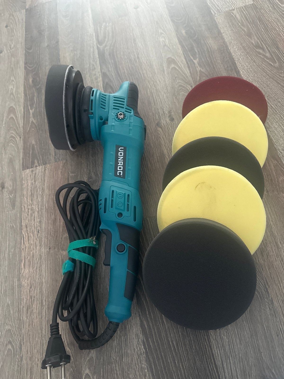 VONROC Polijstmachine met diverse pads, Ophalen of Verzenden, Zo goed als nieuw, Minder dan 700 watt, Overige typen