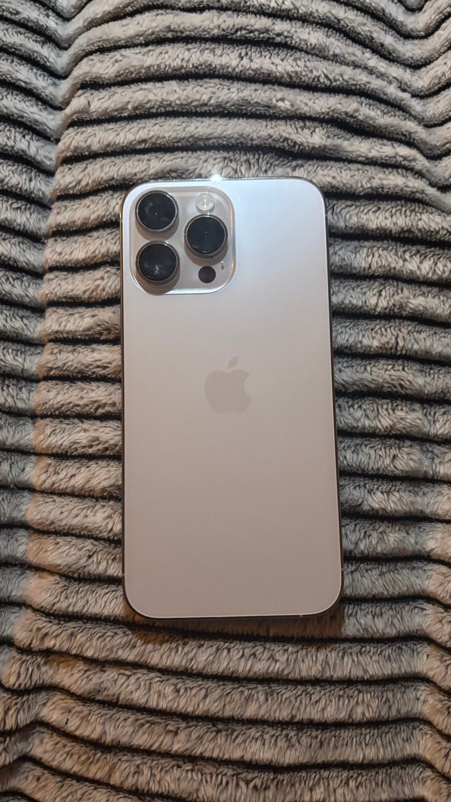 Iphone 16 pro, Wit, Refurbished, Ophalen of Verzenden, 98 %