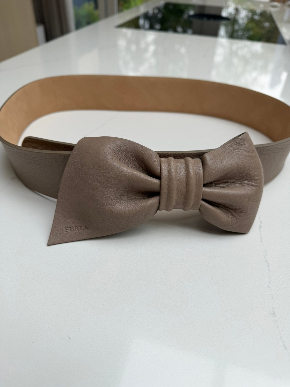 Original Furla vintage lederen riem met strik 100cm taupe, Overige kleuren, 3 tot 5 cm, Echt leder, 90 tot 100 cm