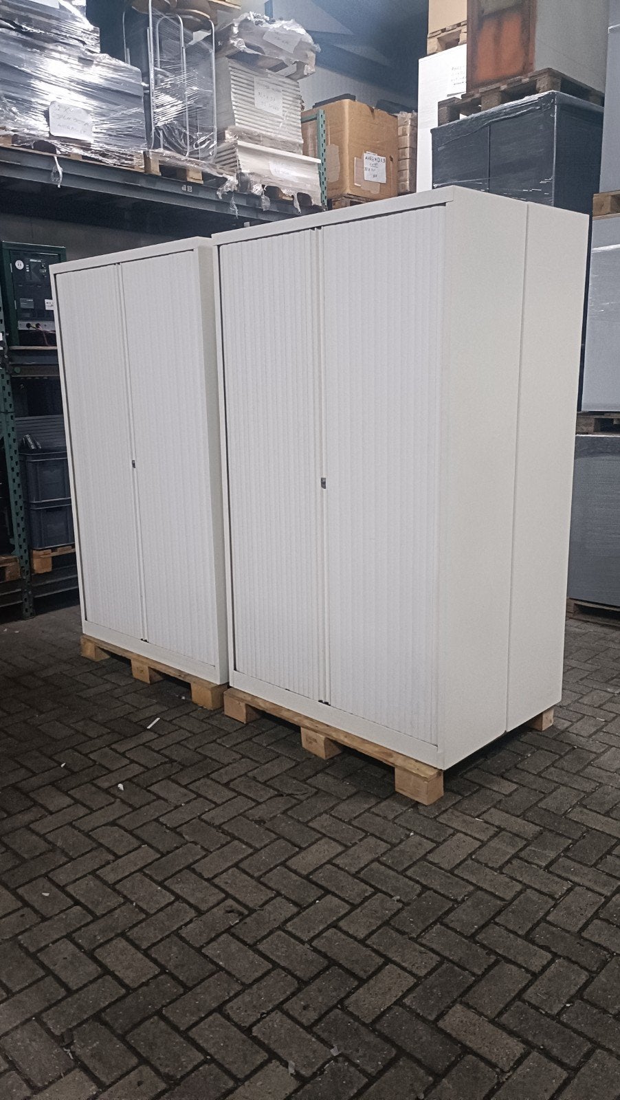 metalen roldeurkasten archiefkasten, Gebruikt, 100 tot 150 cm, R, Meerdere deuren