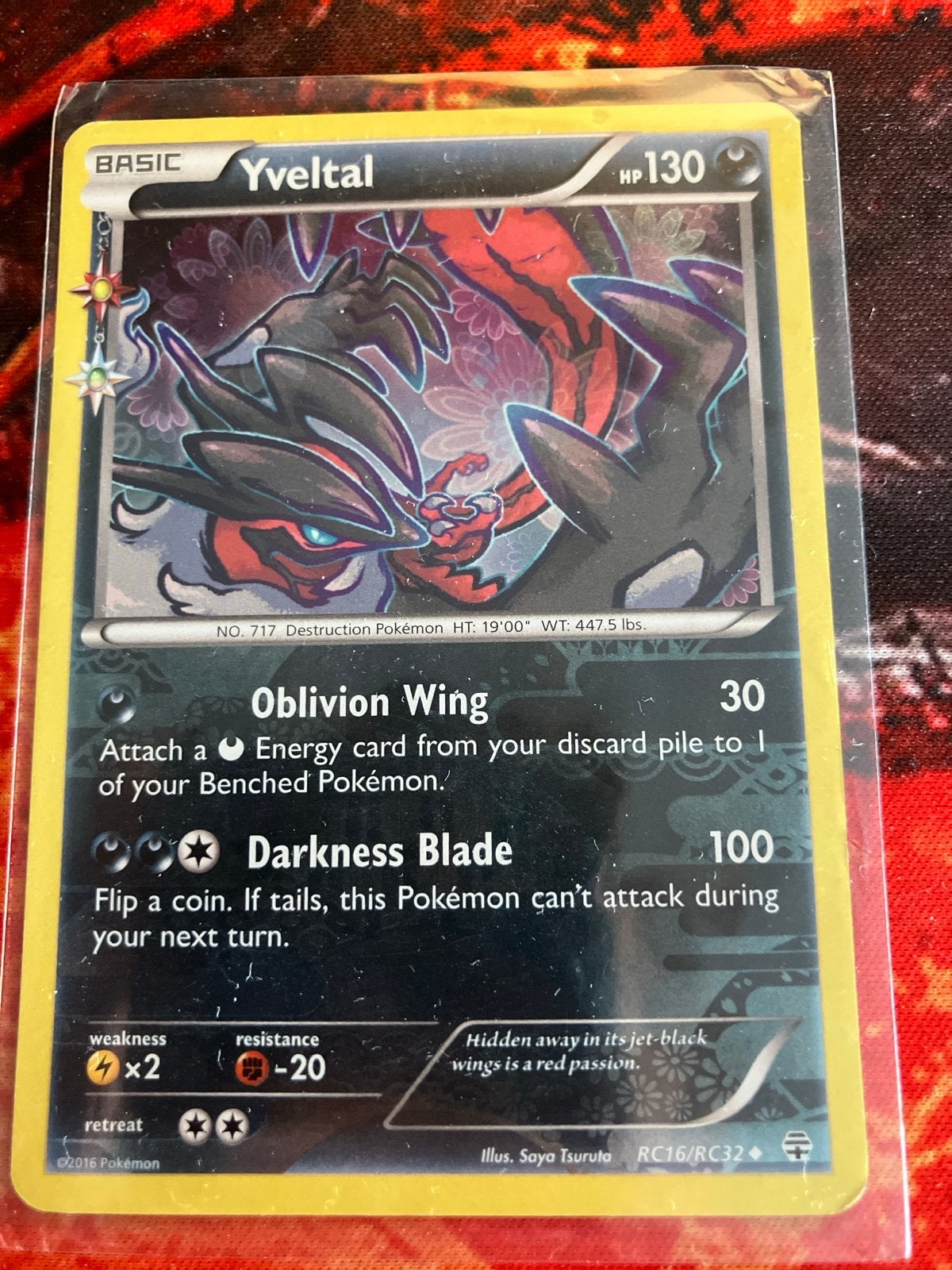 Yveltal RC16/RC32 Pokémon Kaart - Zo goed als nieuw, Ophalen of Verzenden, Zo goed als nieuw, Losse kaart