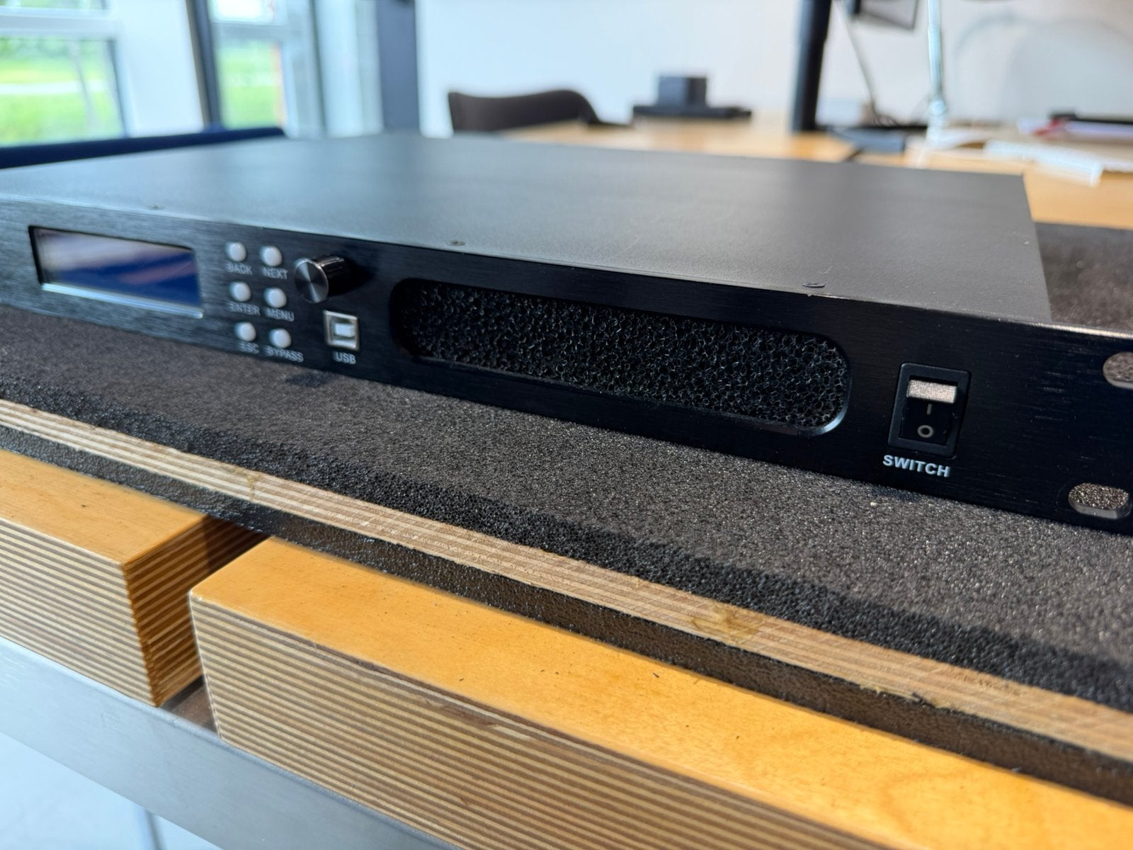 Sanway DA250 4D DSP 4 kanaals amp