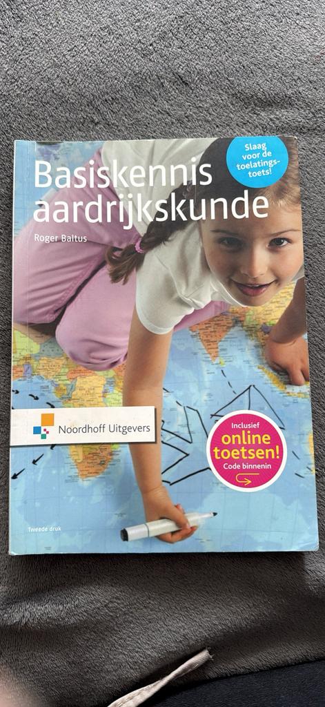 Basiskennis aardrijkskunde - Roger Baltus (Tweede druk), Ophalen