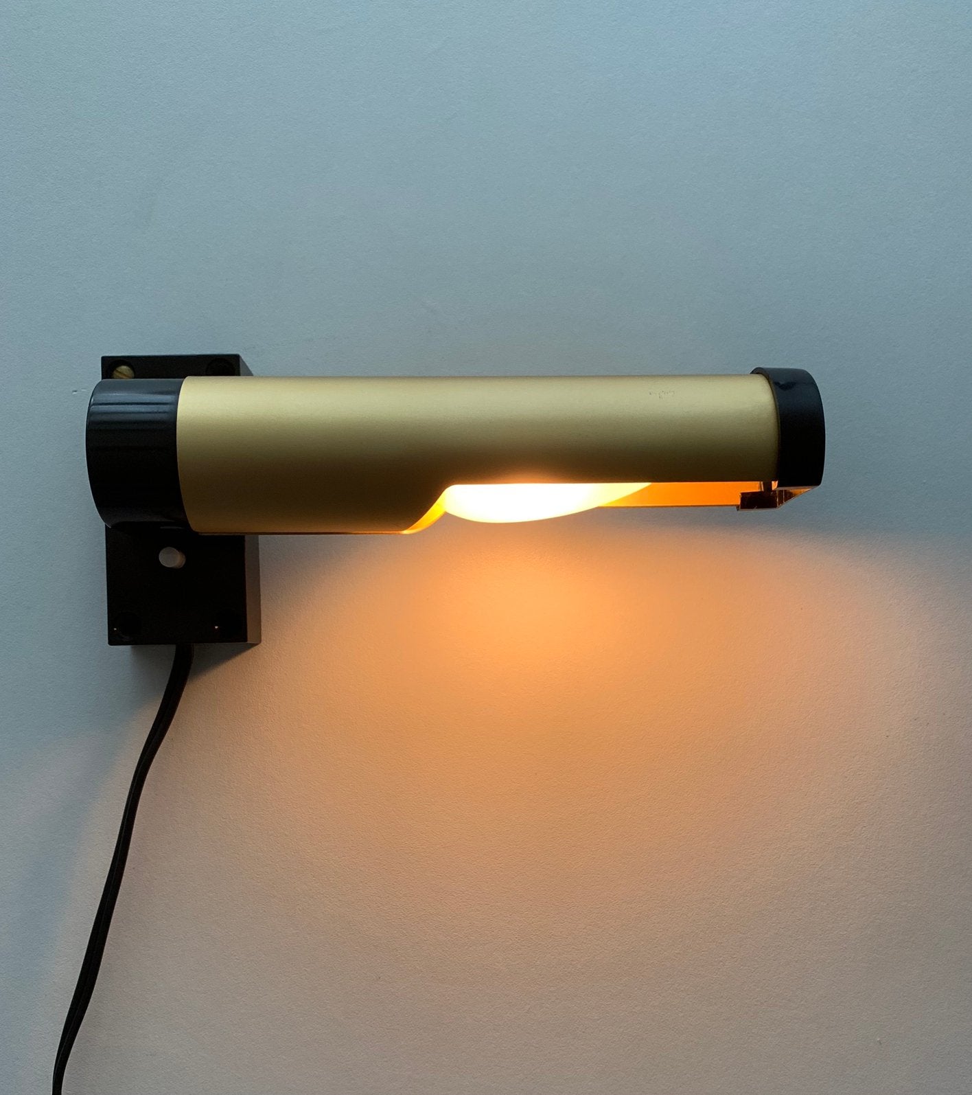 Erco wall lamp 70s vintage silence of the lamps, Gebruikt, Bedlamp, E14 (klein), Ophalen of Verzenden