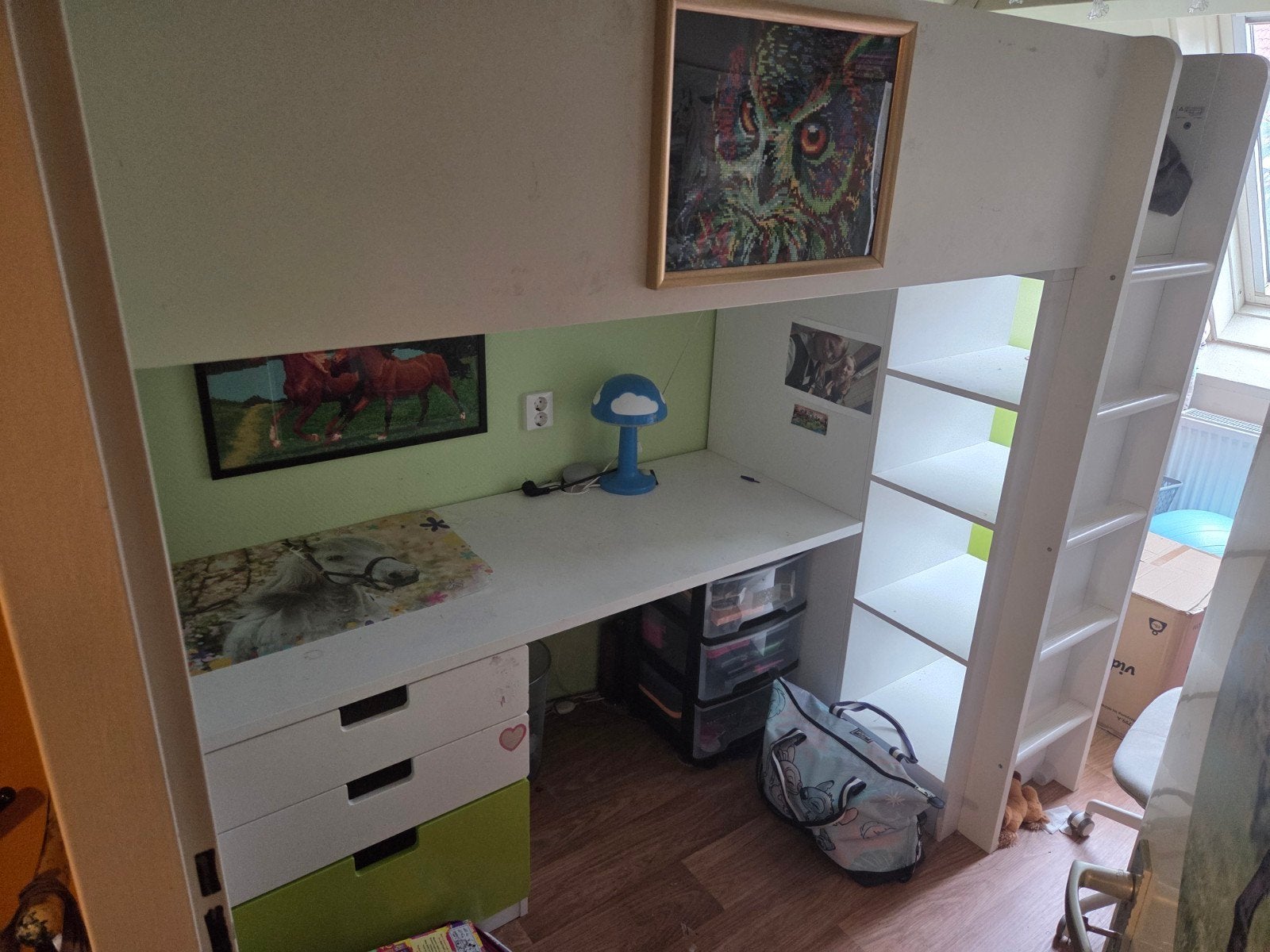 IKEA Hoogslaper Smastad met Bureau, Ladenkast en Kledingkast, Huis en Inrichting, Slaapkamer | Stapelbedden en Hoogslapers, Ophalen